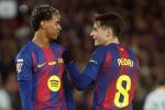 Lamine y Pedri, titulares
