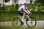 La ciclista afgana que se disfrazaba de hombre para entrenar gana la plata en los Juegos Asiáticos