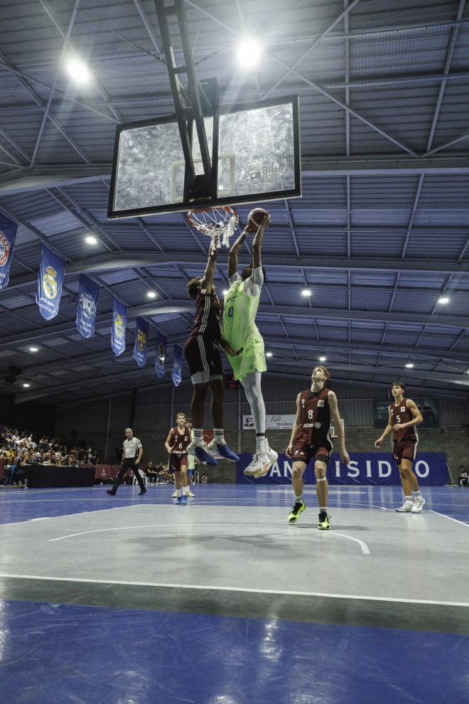 Image of the 13-year-old basketball player