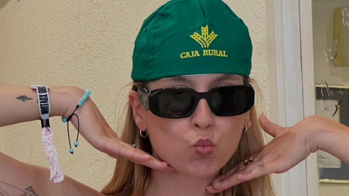 Eva Soriano, a los ex que vuelven tras el verano: &quot;Me apetece un cafecito si te lo echas por la entrepierna”