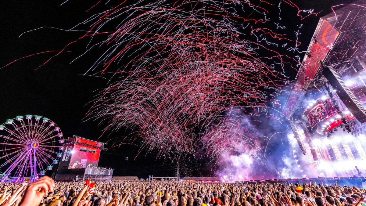 Coca-Cola Music Experience 2025: conciertos top, barra barata y espíritu de festival total con J Balvin y Lola Índigo coronando