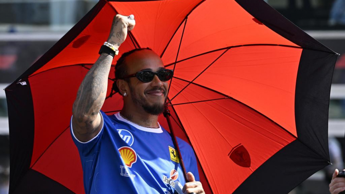 Lorena Gonzalez's ultimate naked reveal