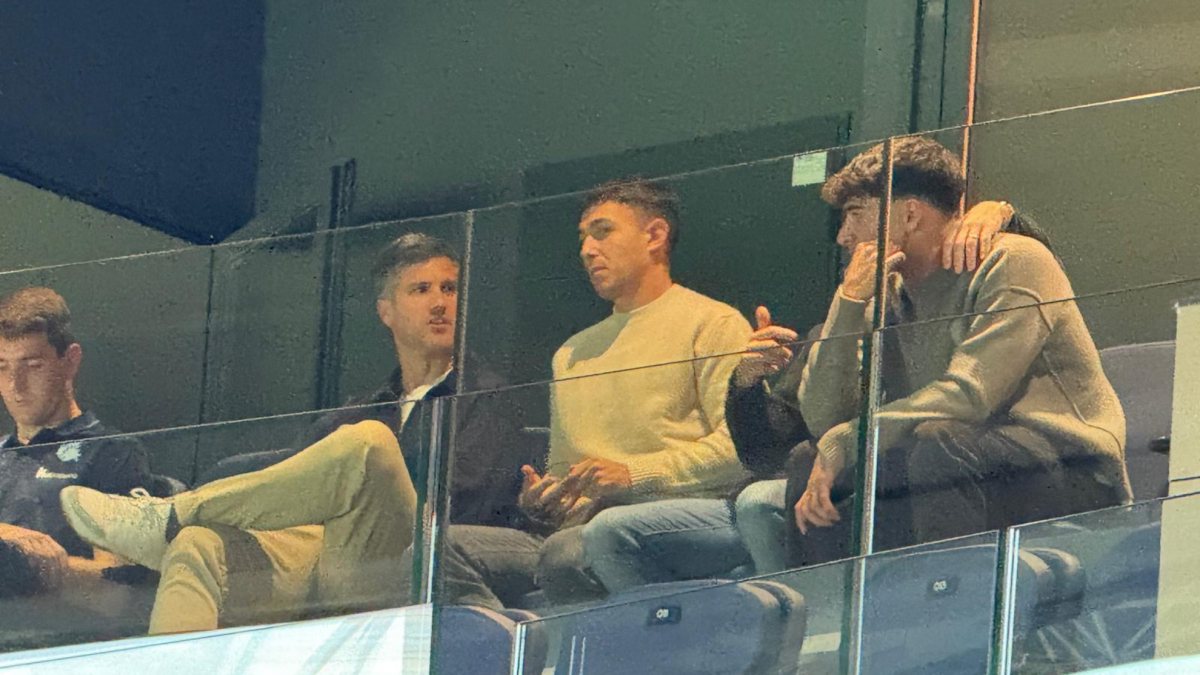  Zubimendi ve en directo como se enciende la luz roja de alarma en Anoeta 