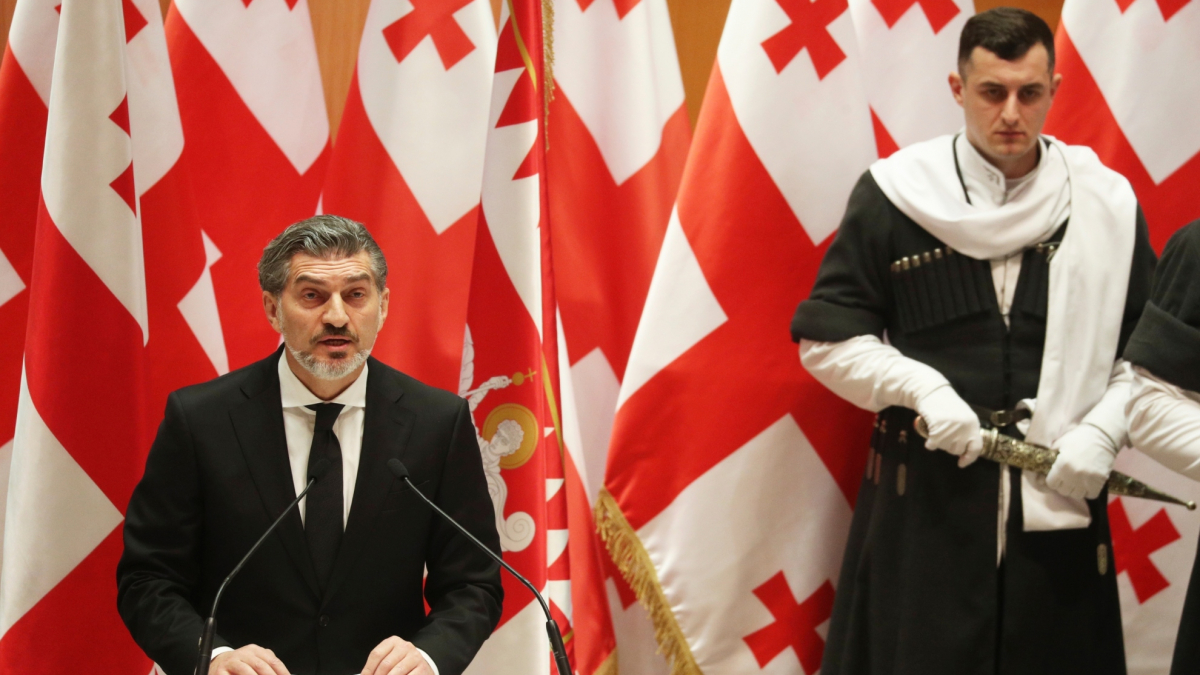 En Georgia manda un futbolista