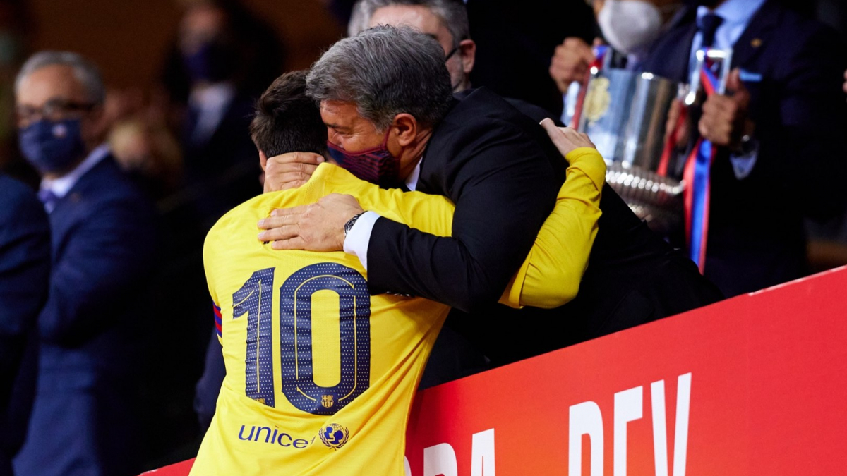 Raúl Varela: &quot;Laporta está obligado a remangarse con el tema Messi&quot;