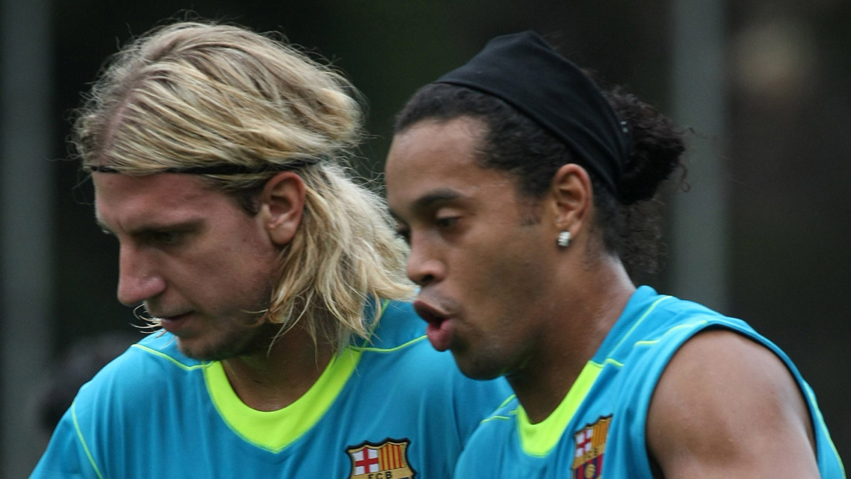 Maxi López revela cómo eran sus noches de fiesta con Ronaldinho en Barcelona