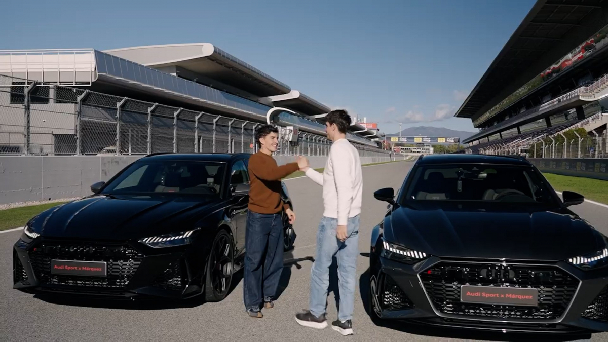 Marc Márquez y Álex Márquez reciben sus nuevos Audi de 630 CV: "¡Canelita, eh!"