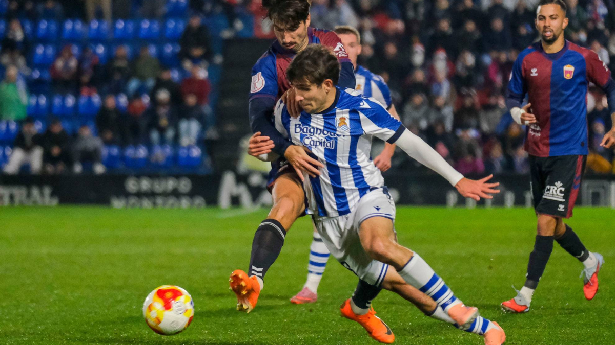 Jamelli hace el tercero de penalti