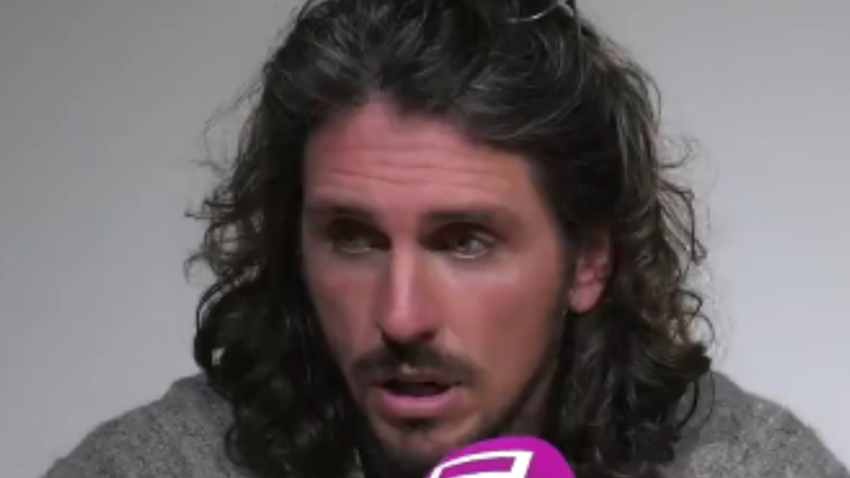 La explosión definitiva de Javi Poves: "Me caerán 100 partidos de sanción"<br>