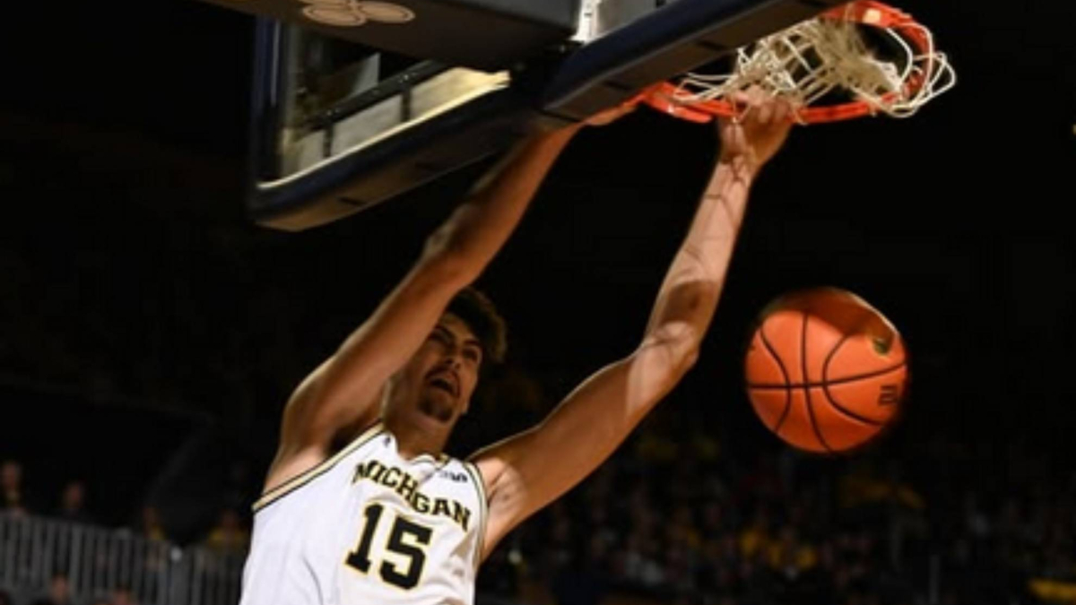 Aday Mara, imparable en la NCAA: doble-doble exprés y sigue invicto