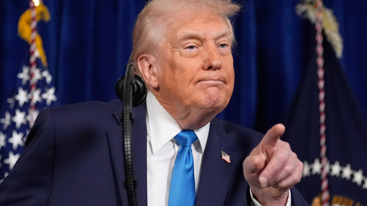 Trump anuncia que Estados Unidos gobernará Venezuela hasta que haya una "transición segura"