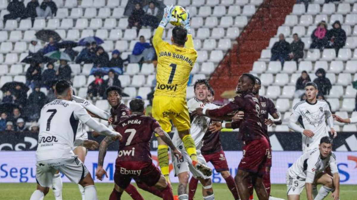 El Leganés rubricó un gran partido ante un Alba que se topó con la madera