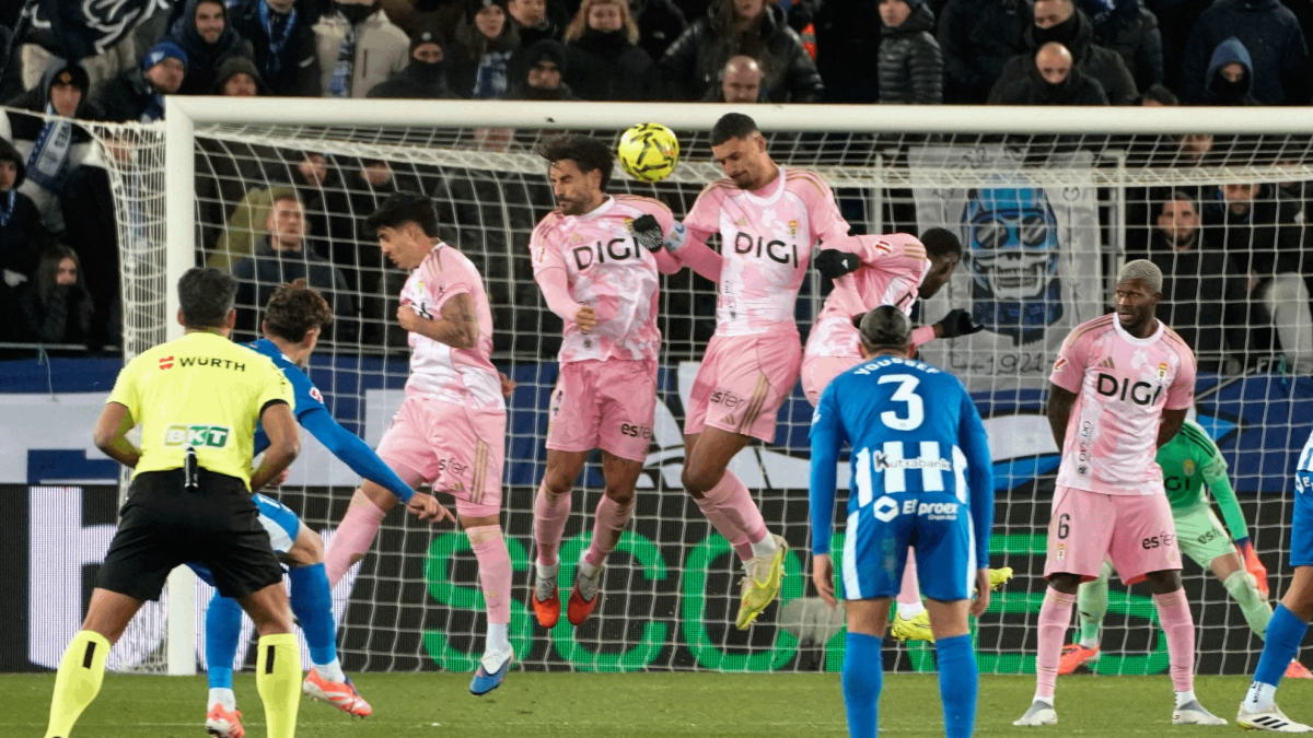 Una maravilla de Boyé arruina la valentía del Oviedo