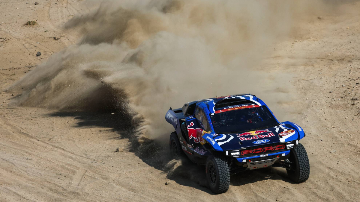 Carlos Sainz, al ataque