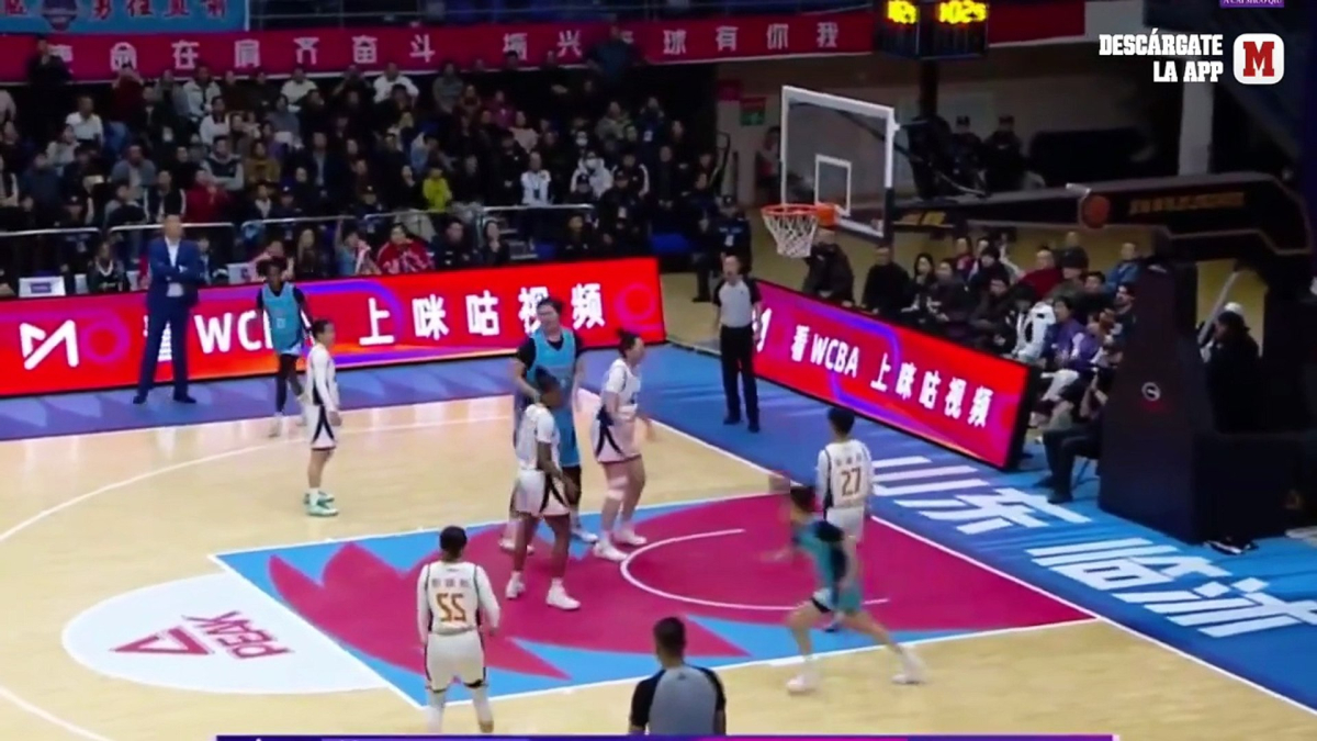 La china que mide más que Wembanyama debuta en liga