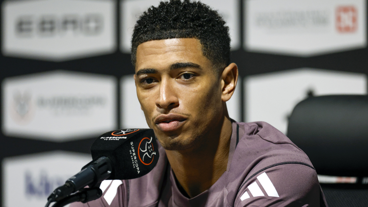 Bellingham sale en defensa de Vincius