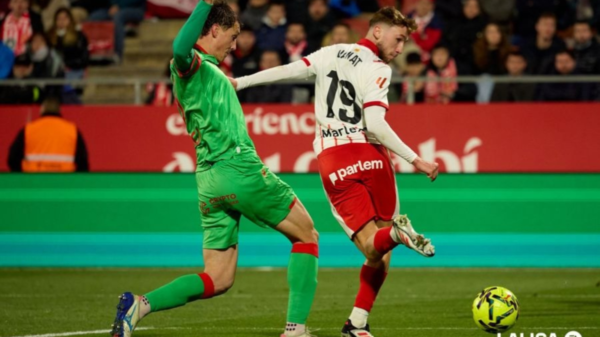 Últimos minutos: el Girona defiende el gol de Vanat