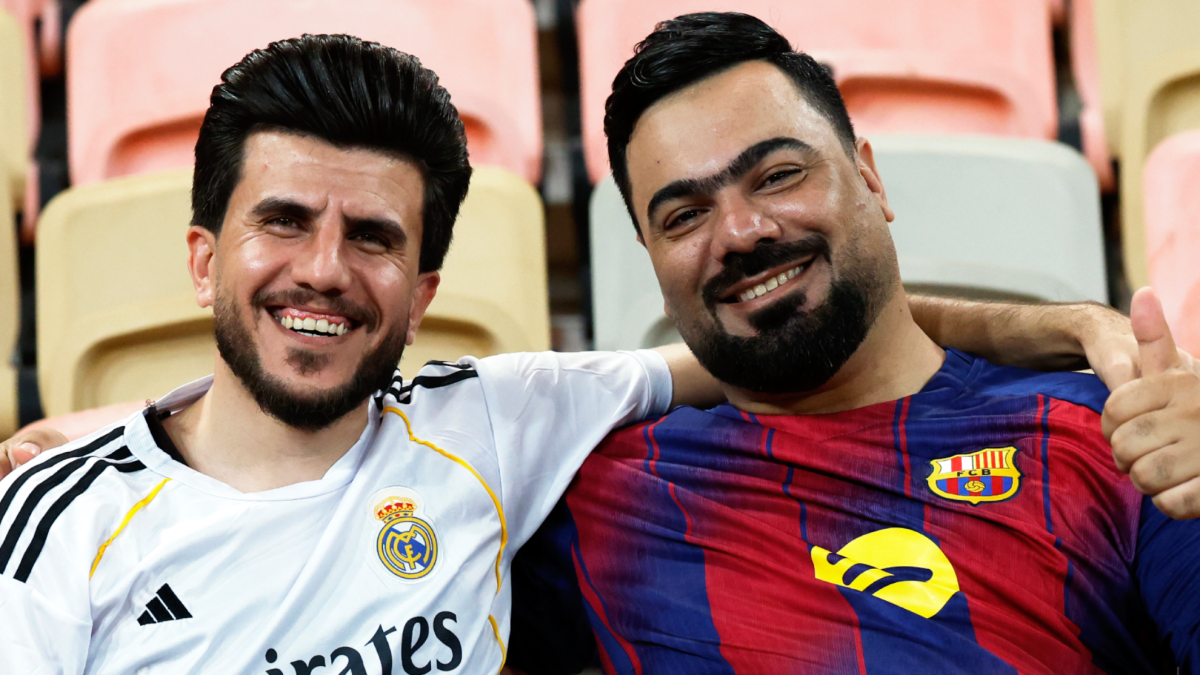 Salinas denuncia que se ocultaron las cruces de los escudos de Madrid y Barça