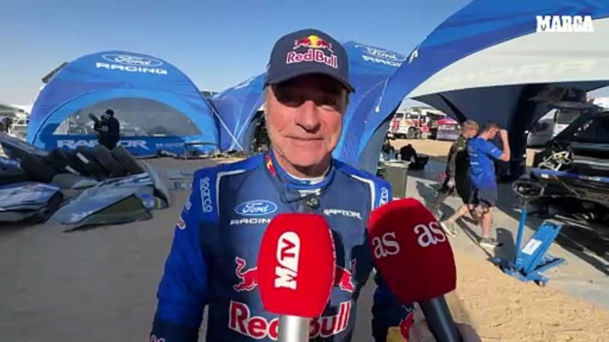 Sainz juega sus cartas: "Ahora viene la parte más importante del Dakar"