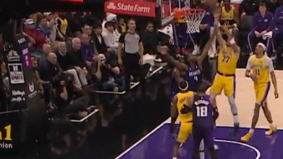 Engaño supremo de Doncic con una finta trasera que impresiona a la NBA