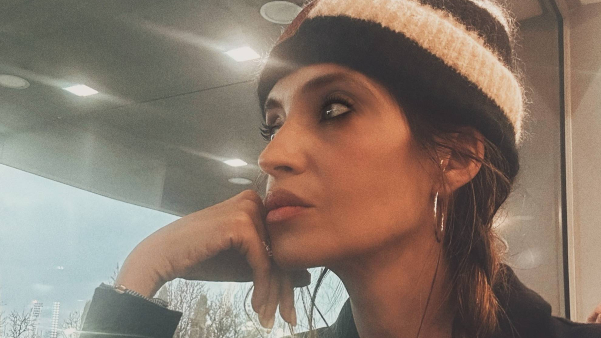 Primeras imágenes de Sara Carbonero a su llegada a Madrid tras recibir el alta