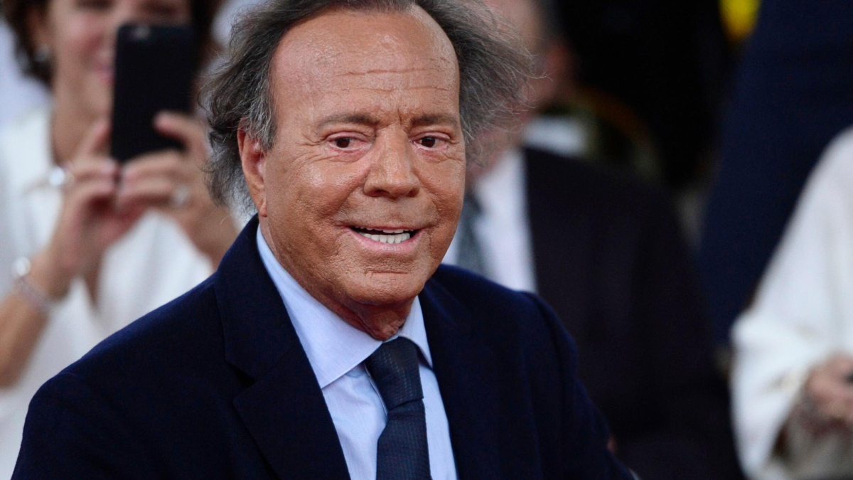 Julio Iglesias rompe su silencio: "Todo se va a aclarar"