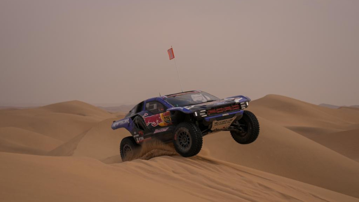 Canet pelea por el triunfo de etapa en motos