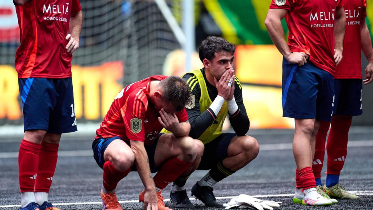 Una tanda de penaltis para olvidar deja a España fuera de la final