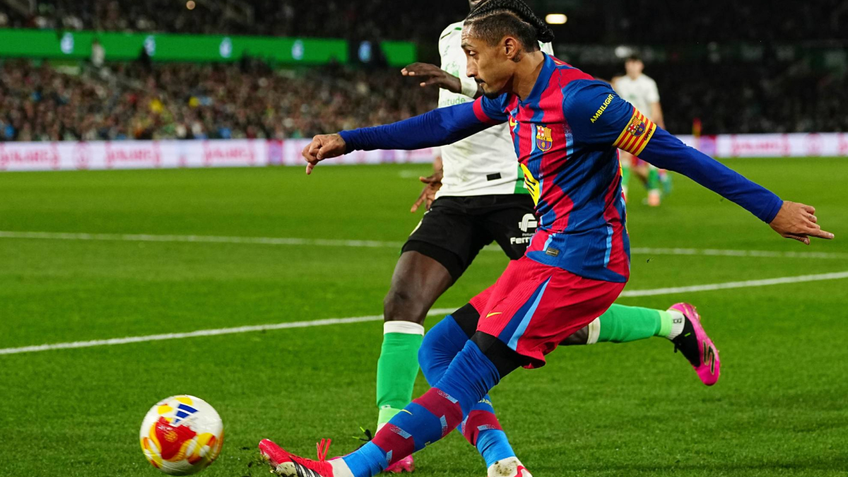 Raphinha, baja por precaución