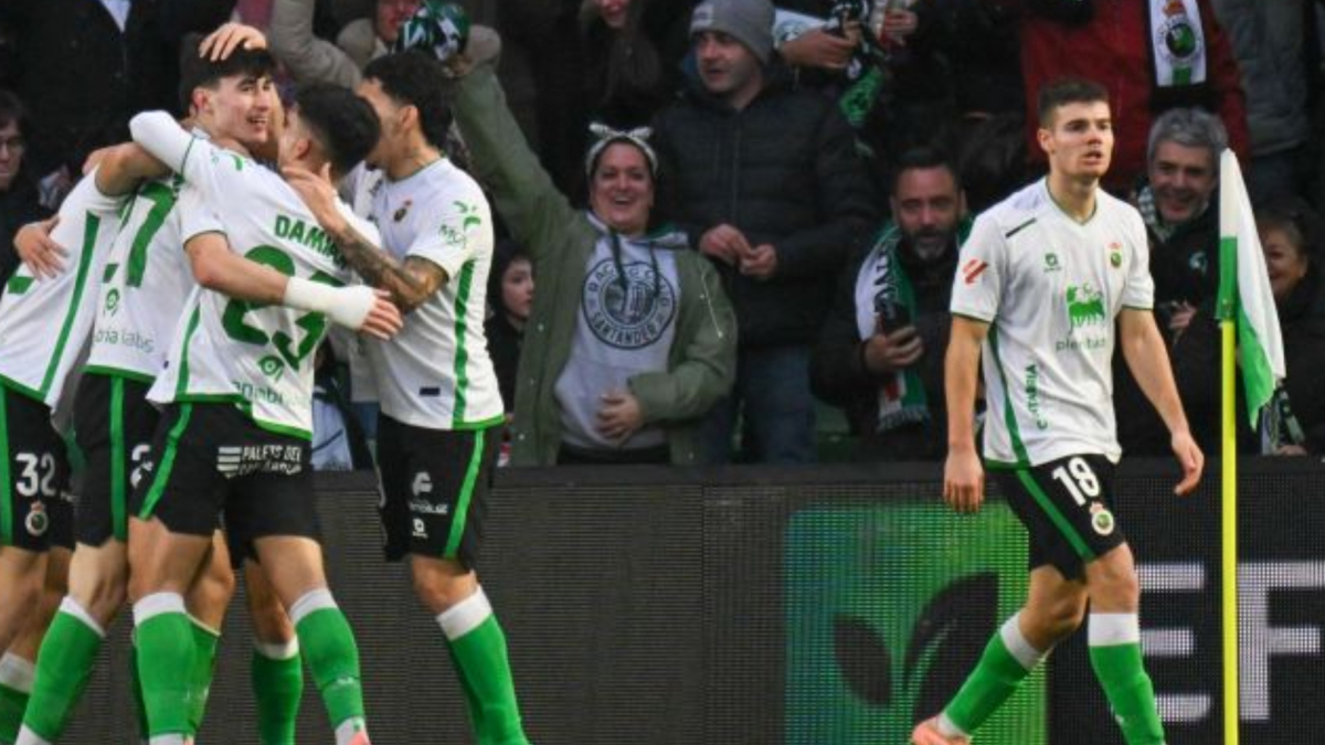 Manex se desquita de su error contra el Barça: pidió perdón a la grada