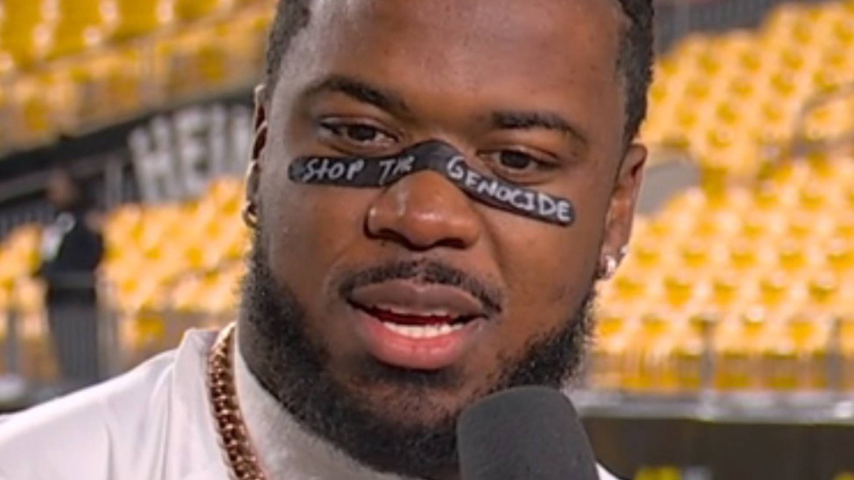 Un jugador de la NFL es multado por llevar en la cara un mensaje contra el genocidio en Gaza