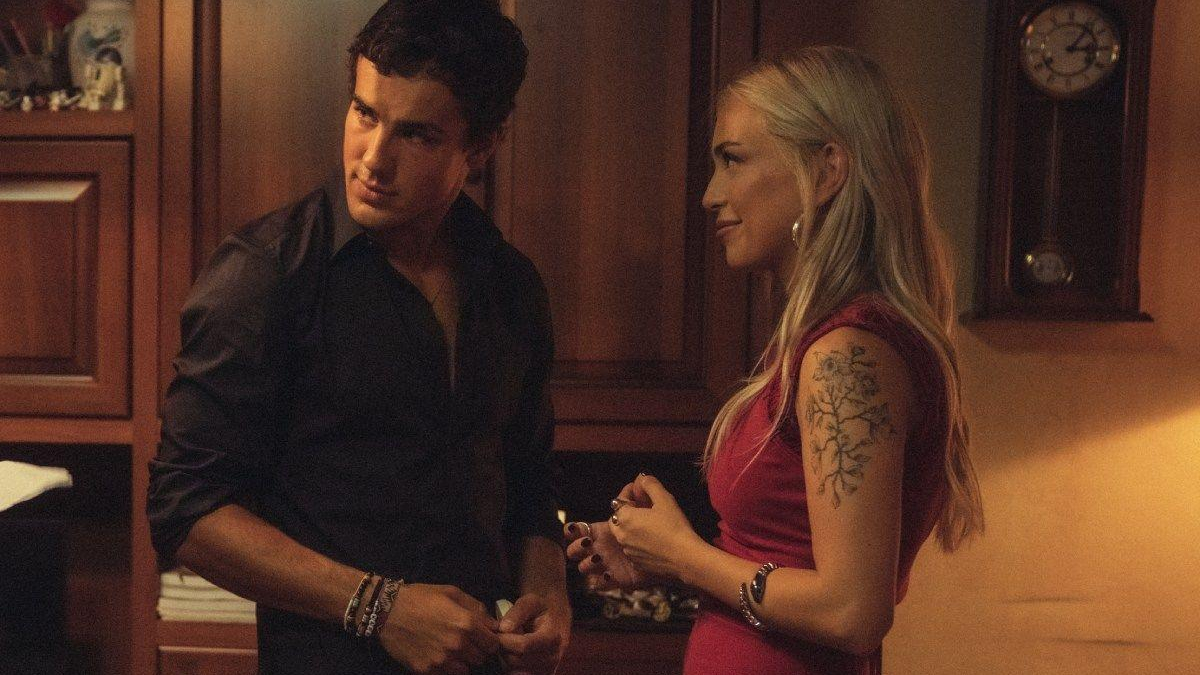 Ana Mena y Óscar Casas confiesan cuándo saltaron chispas entre ellos: "Uy, ¿qué está pasando aquí?"