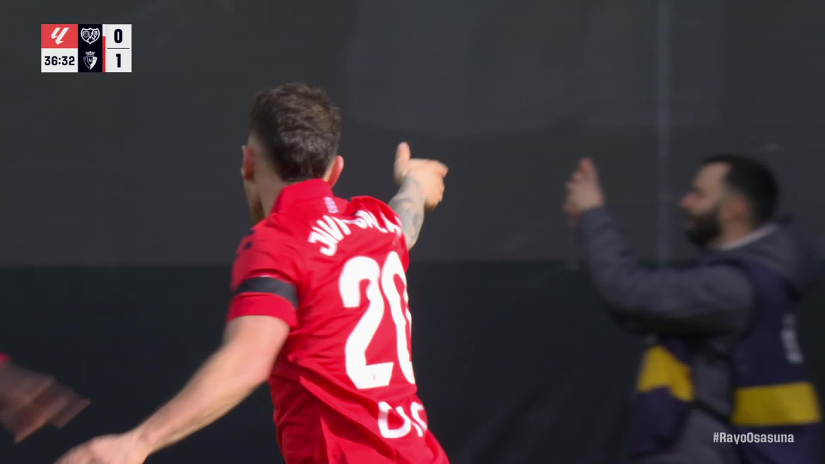 Osasuna arrasa en el descuento