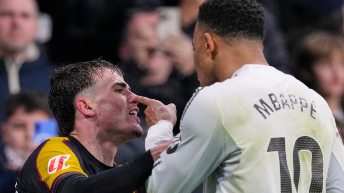 "Hoy es de los días que más tristes me voy de un campo..."<br>