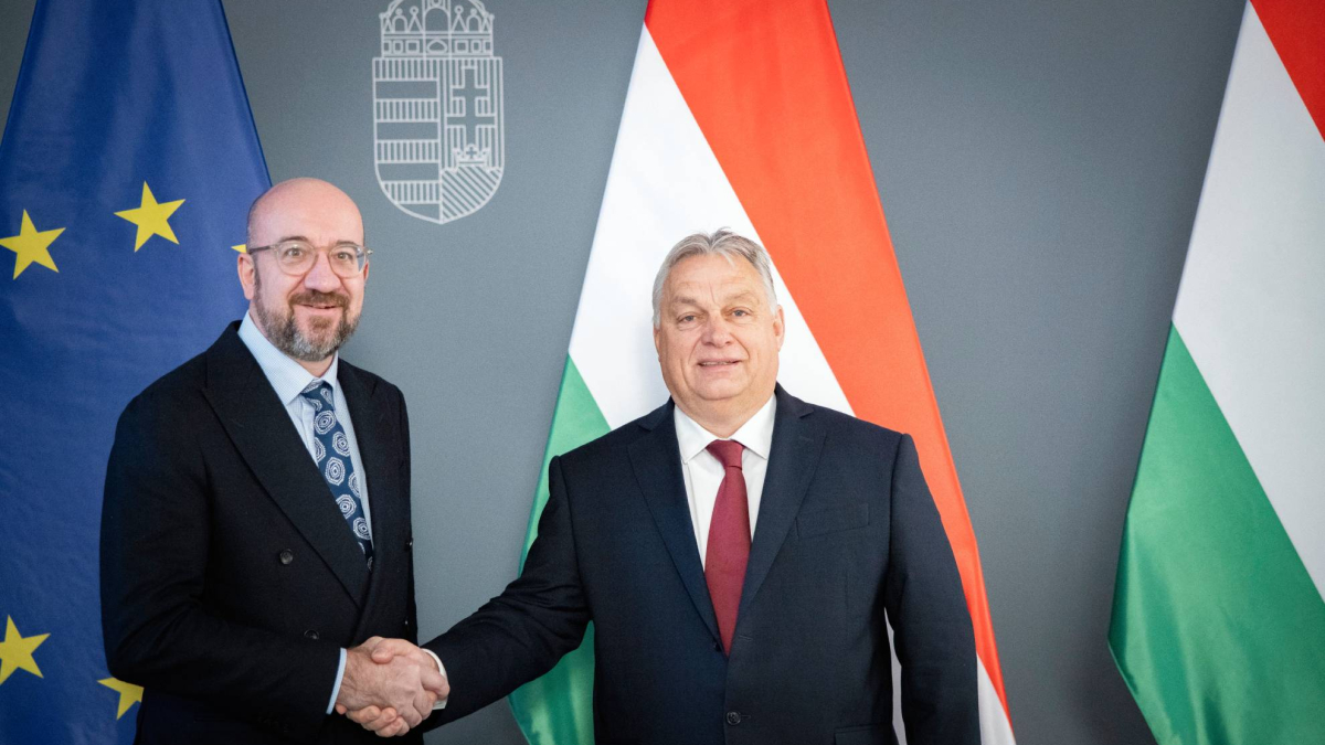 El ex Primer Ministro de Hungría que apareció... ¡en el Football Manager 2006!