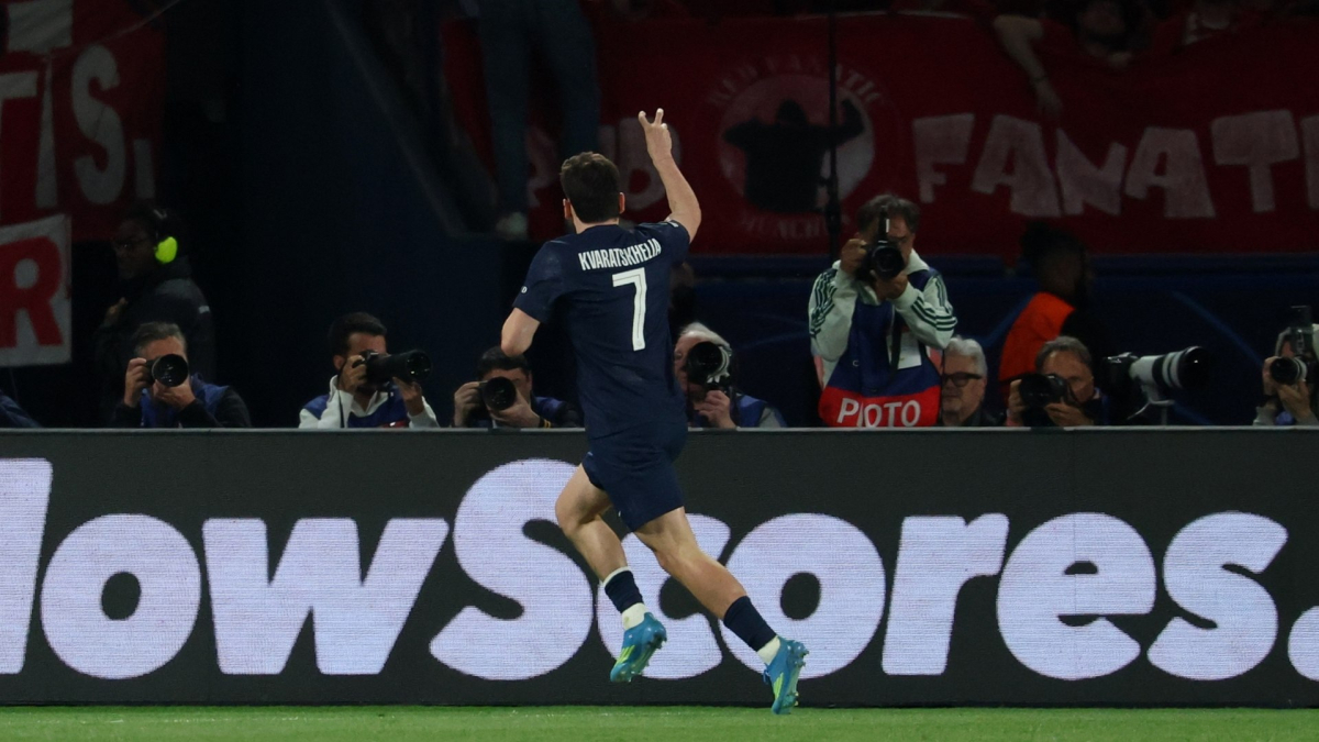 'Kvaradona' presenta su candidatura al Balón de Oro