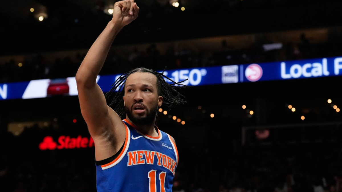 Los Knicks aplastan a los Hawks y se ponen 3-2: 39 puntos de Brunson y "¡Olé, Jose!" en el Madison