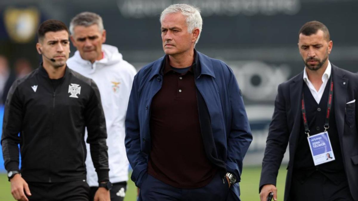 "Demasiados caminos conducen a Mourinho"
