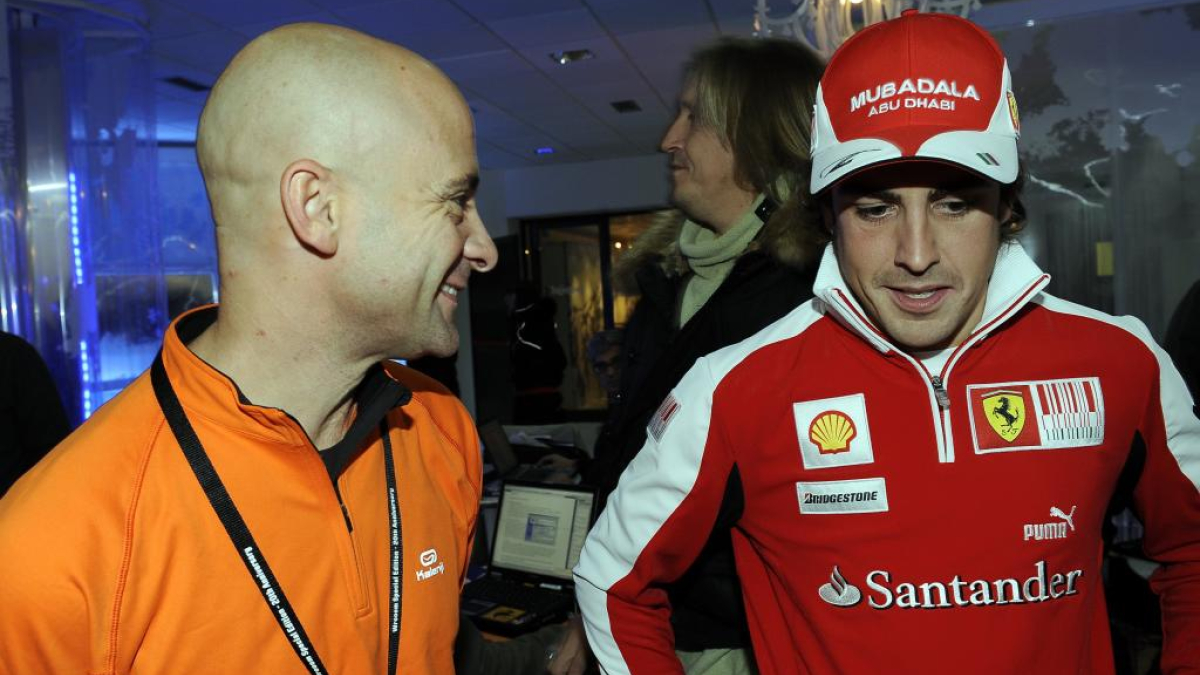Lobato: "La gente no conoce a Alonso"