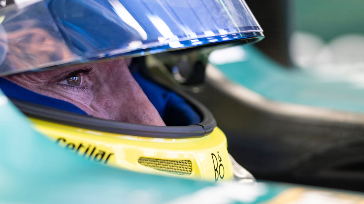 Colocan a Alonso en la órbita de Gucci Alpine pero Aston Martin lo niega todo