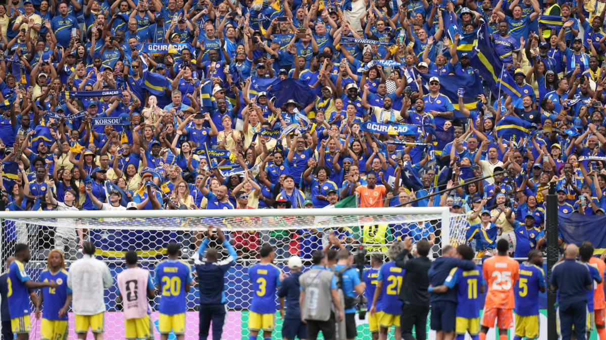 Hacer la ola con 4-1 en contra: Curazao ya ha ganado su Mundial