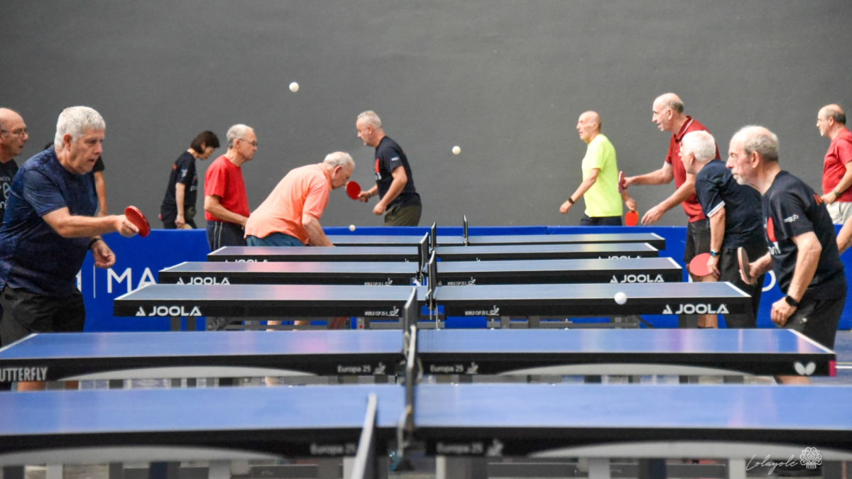 Tenis de mesa para desafiar al párkinson: una iniciativa pionera por su modelo de red gratuita