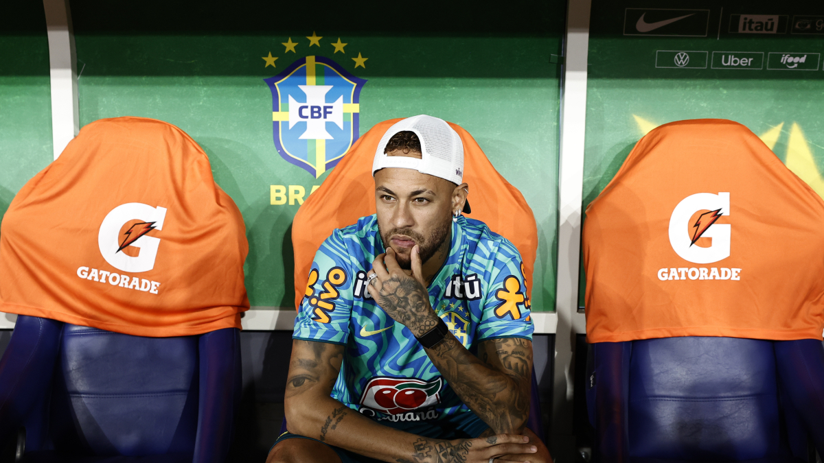 Otro palo para Neymar
