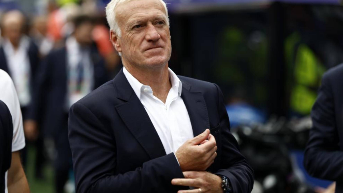 Golpe en Francia: Deschamps no estará en el partido ante Noruega por la muerte de su madre