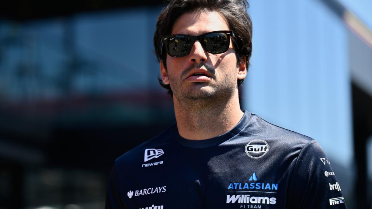 La curiosa petición de Sainz a sus más cercanos y que atañe a su futuro en 2027