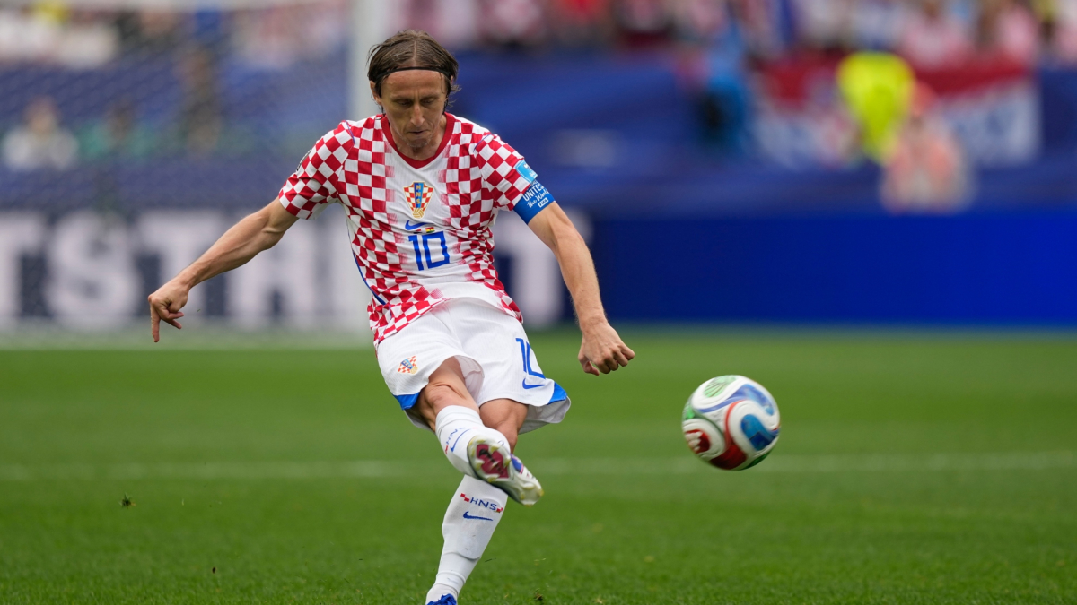 Modric hace historia a sus casi 41 años<br>