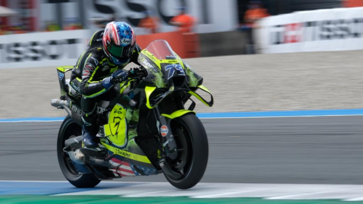 Ogura se estrena, Martín es líder y Marc Márquez sufre para recortar