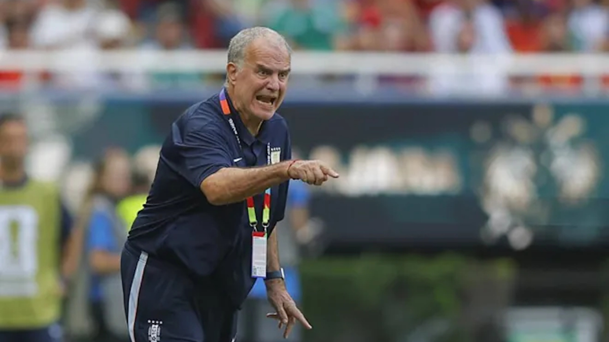 Bielsa: "Si existe algún conflicto con Valverde, ignoro el origen"