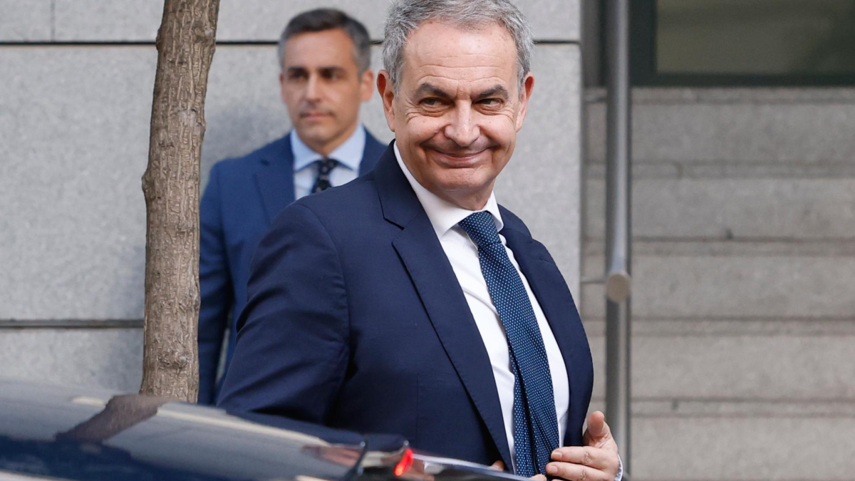 Hacienda se personará en la pieza del 'caso Plus Ultra' sobre las joyas intervenidas a Zapatero
