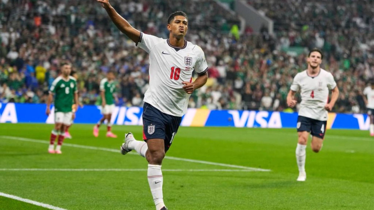 Héroes ingleses en el Azteca<br>